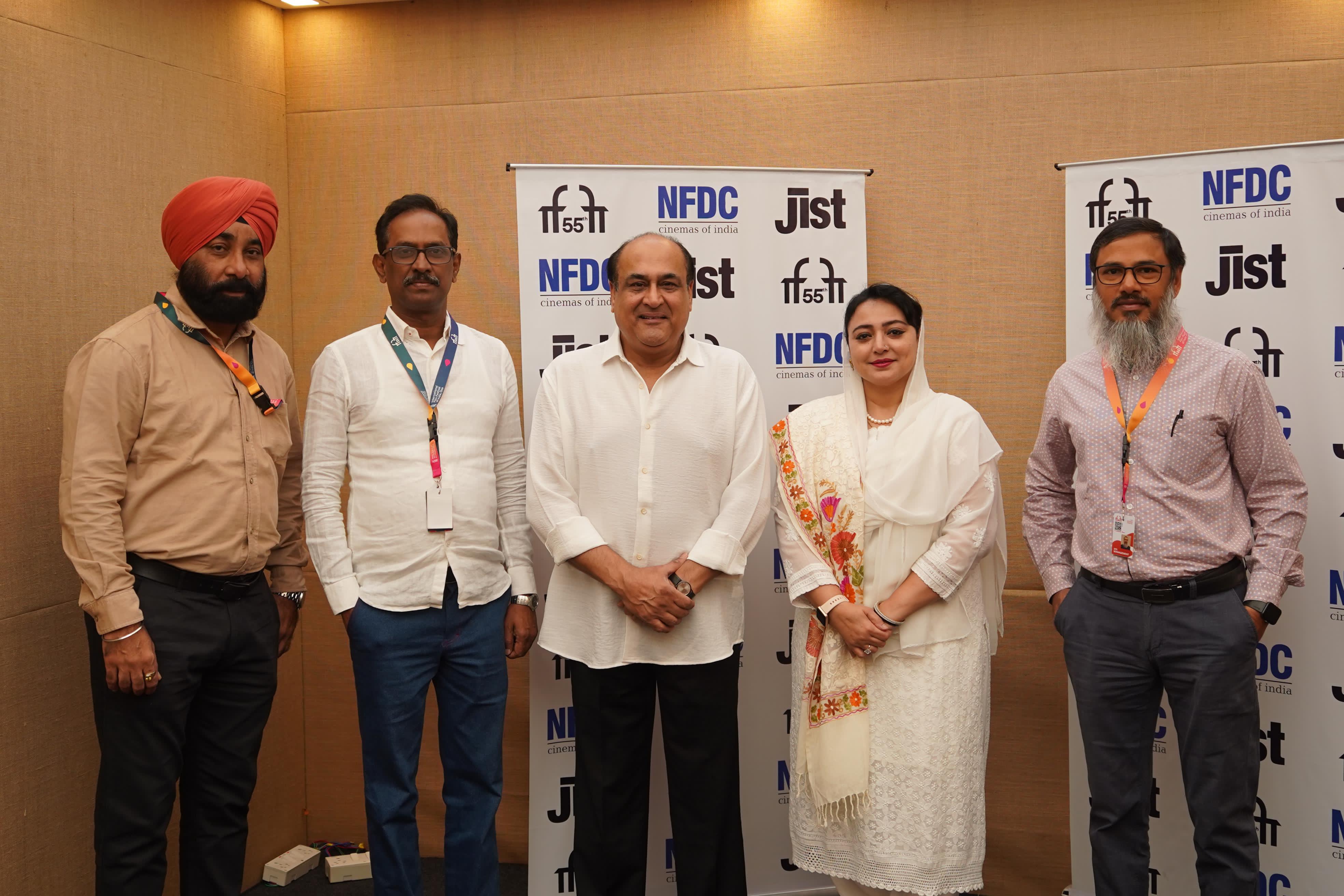 D. Ramakrishnan (GM, P&A & CEO, IFFI & FB) with the team of 'Hum Dono', a timeless classic restored to its original glory, celebrates its screening at the 55th IFFI